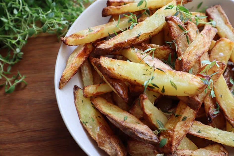 Grove, sprøde pommes frites i airfryer